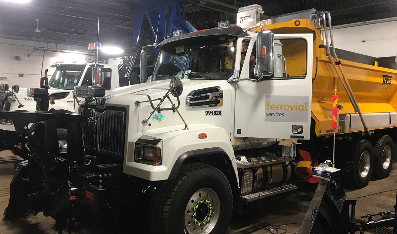 SharkTruckWrap2 Vinyl Truck Wraps using 3m Film by Shark